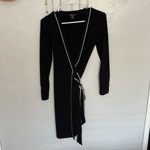 Cute and comfortable black wrap dress XXSP